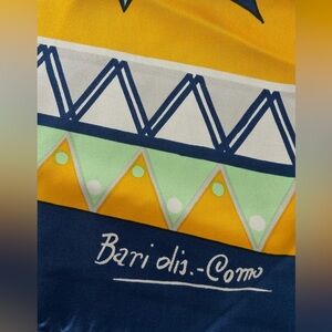 Colorful Bari dis Como Scarf